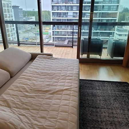 Modern In Tapiola Centre Апартаменты